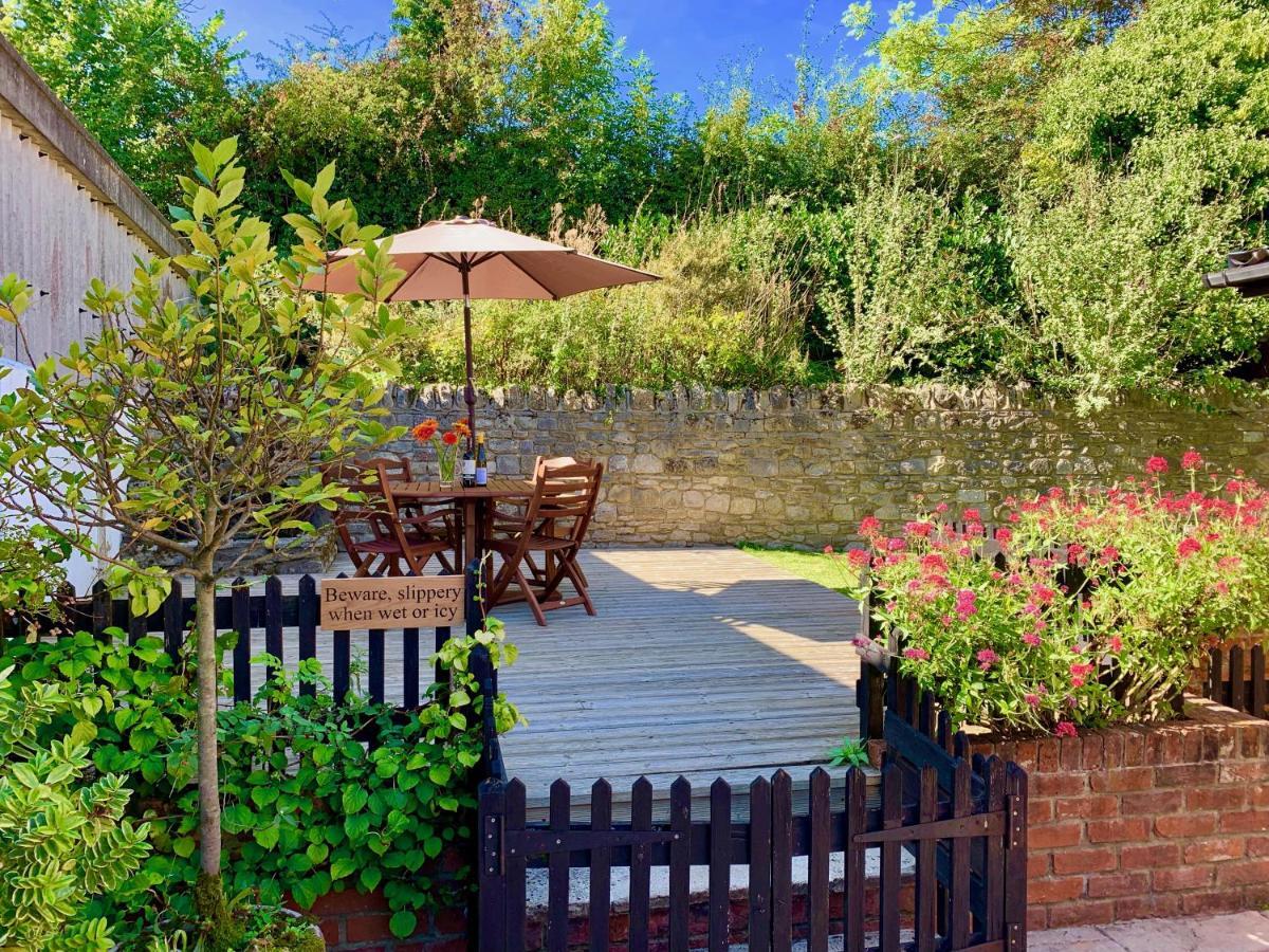 Little Upton Farm Cottages Ryde  Luaran gambar