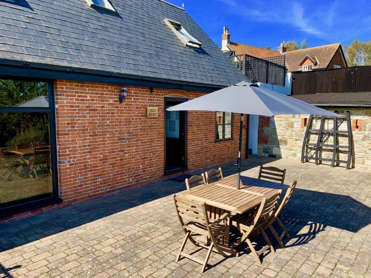 Little Upton Farm Cottages Ryde  Luaran gambar