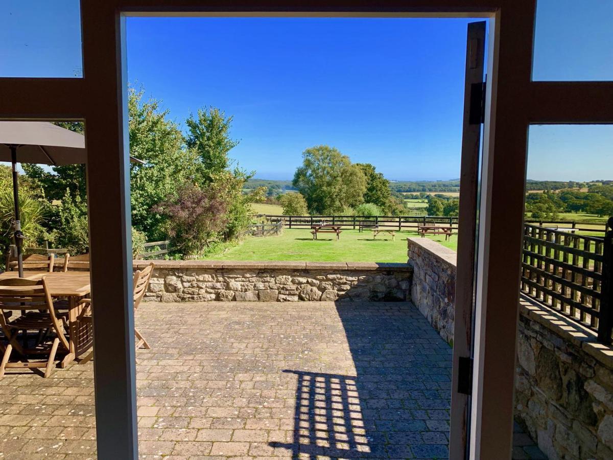 Little Upton Farm Cottages Ryde  Luaran gambar