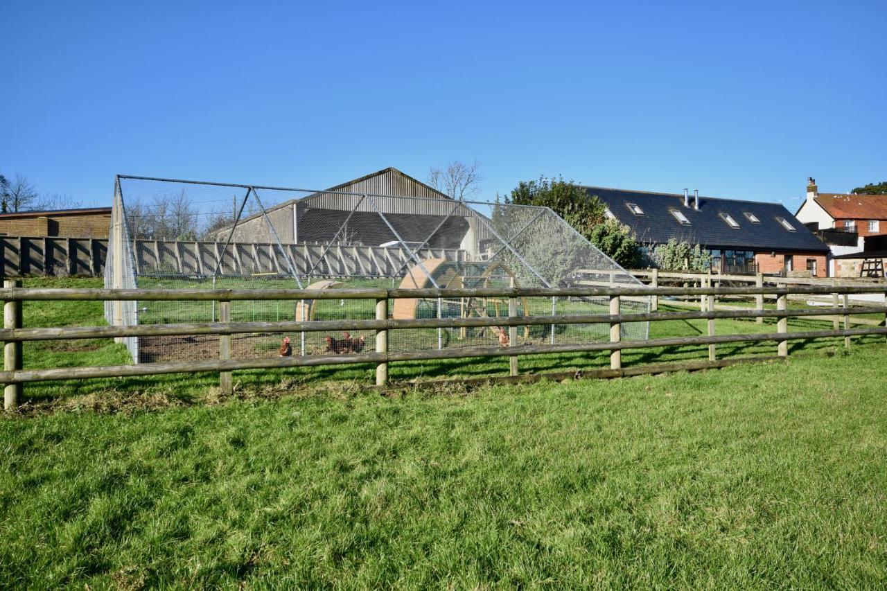 Little Upton Farm Cottages Ryde  Luaran gambar