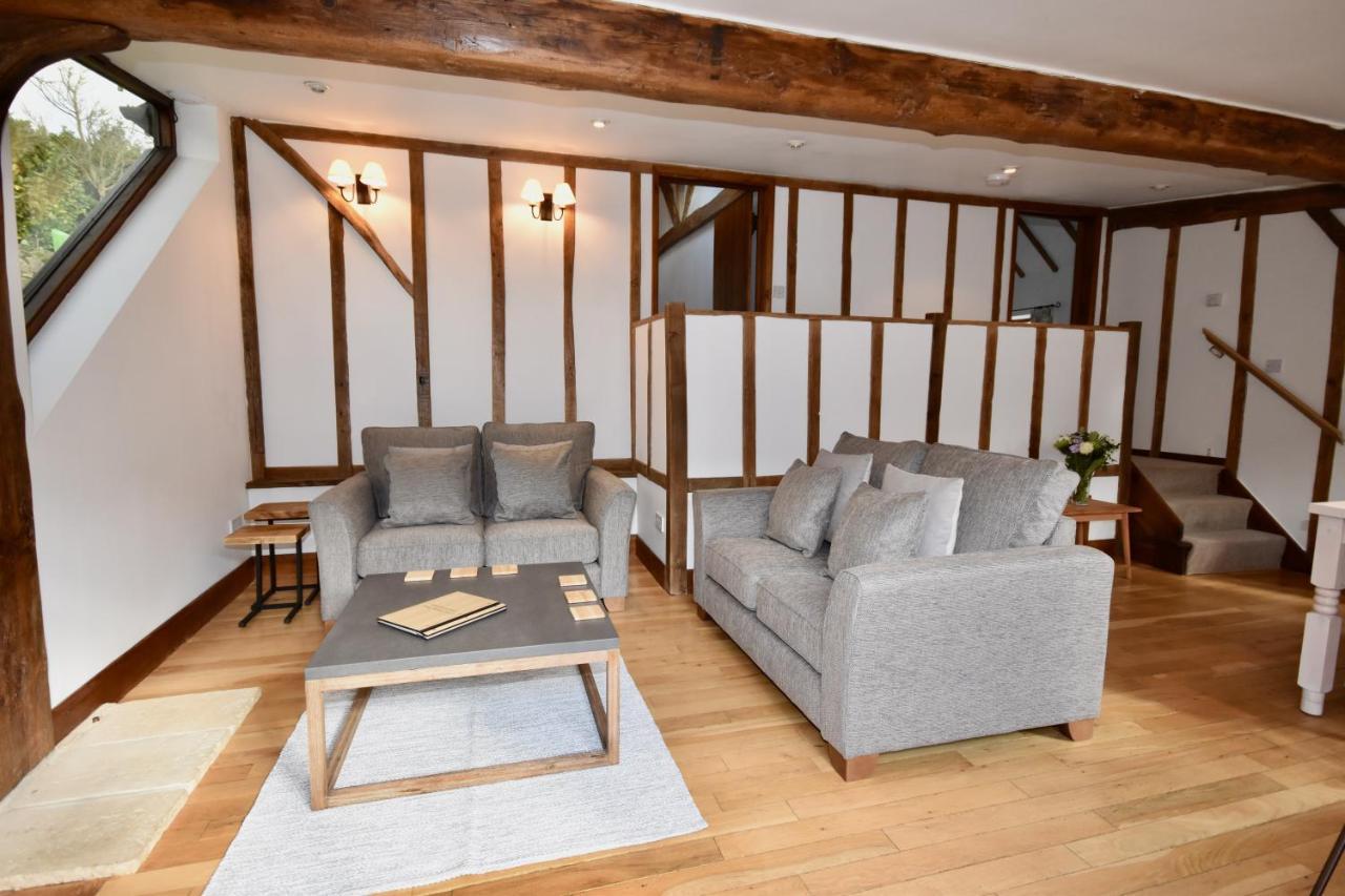 Little Upton Farm Cottages Ryde  Luaran gambar