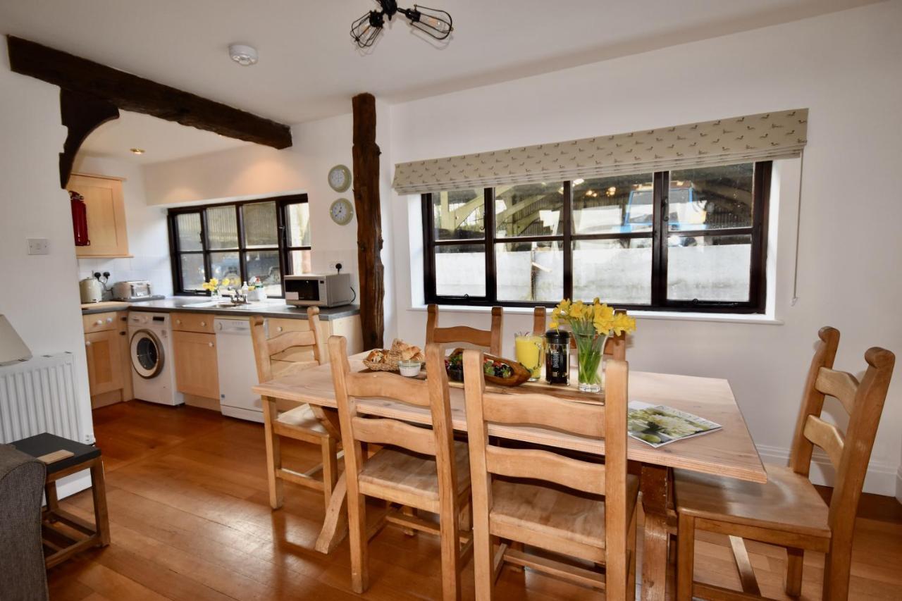 Little Upton Farm Cottages Ryde  Luaran gambar