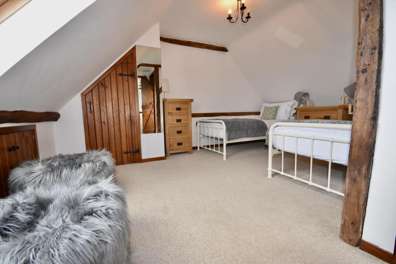 Little Upton Farm Cottages Ryde  Luaran gambar